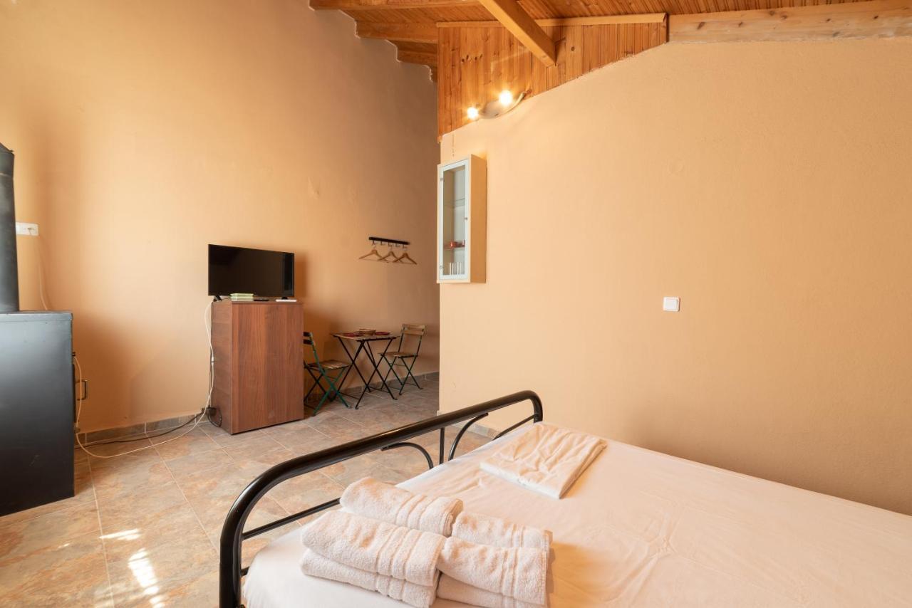 Maison Agistro Hotel Ángistron Exterior foto